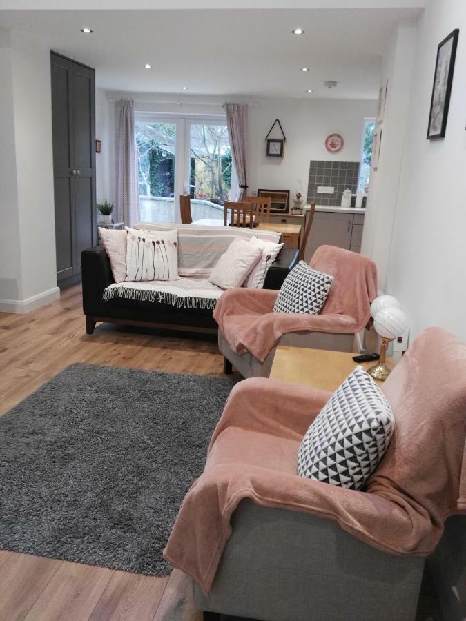 Elm Cottage Конг Екстериор снимка